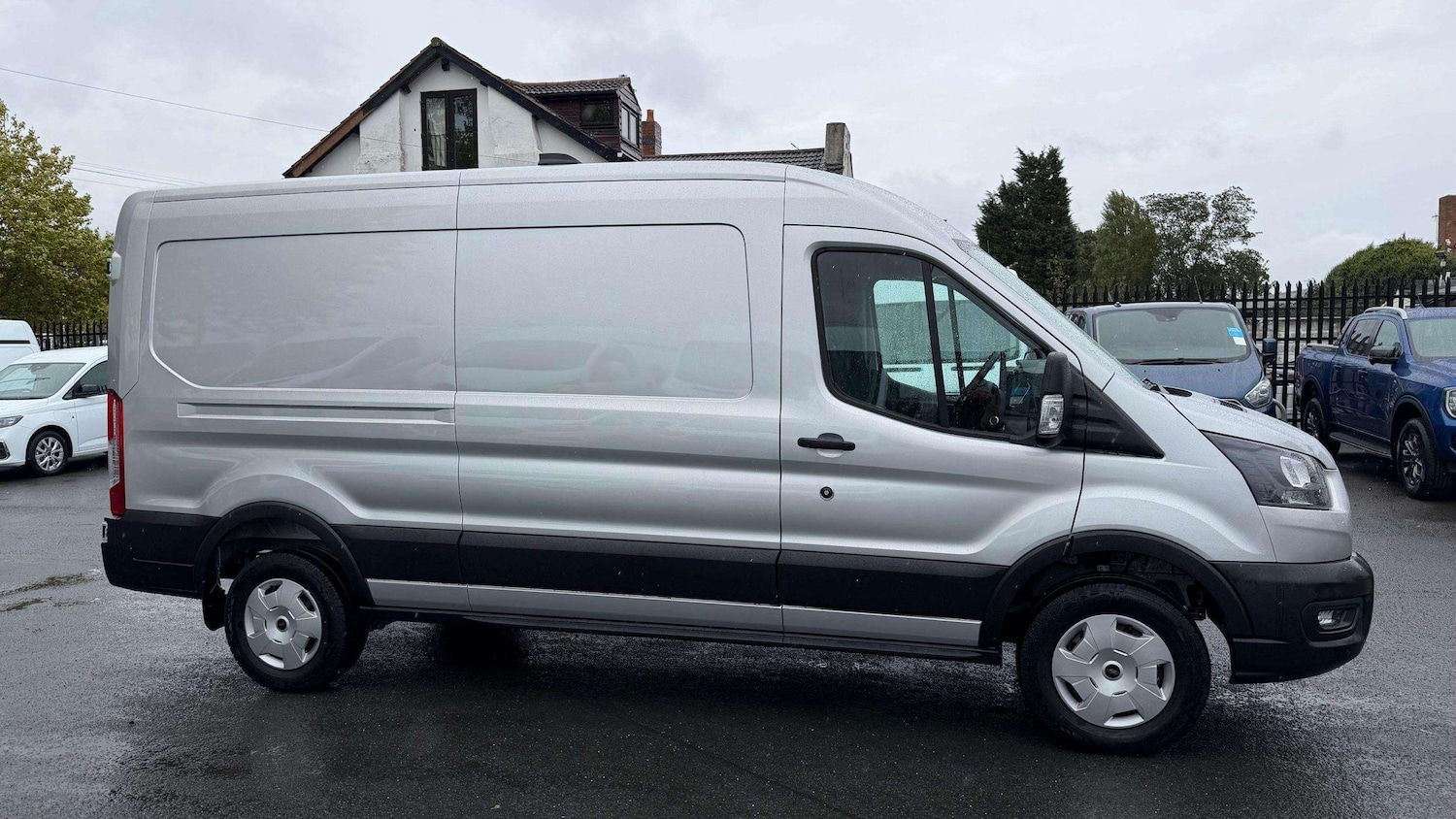 Used Ford Transit 2025 for sale - 77316492: Photo 2