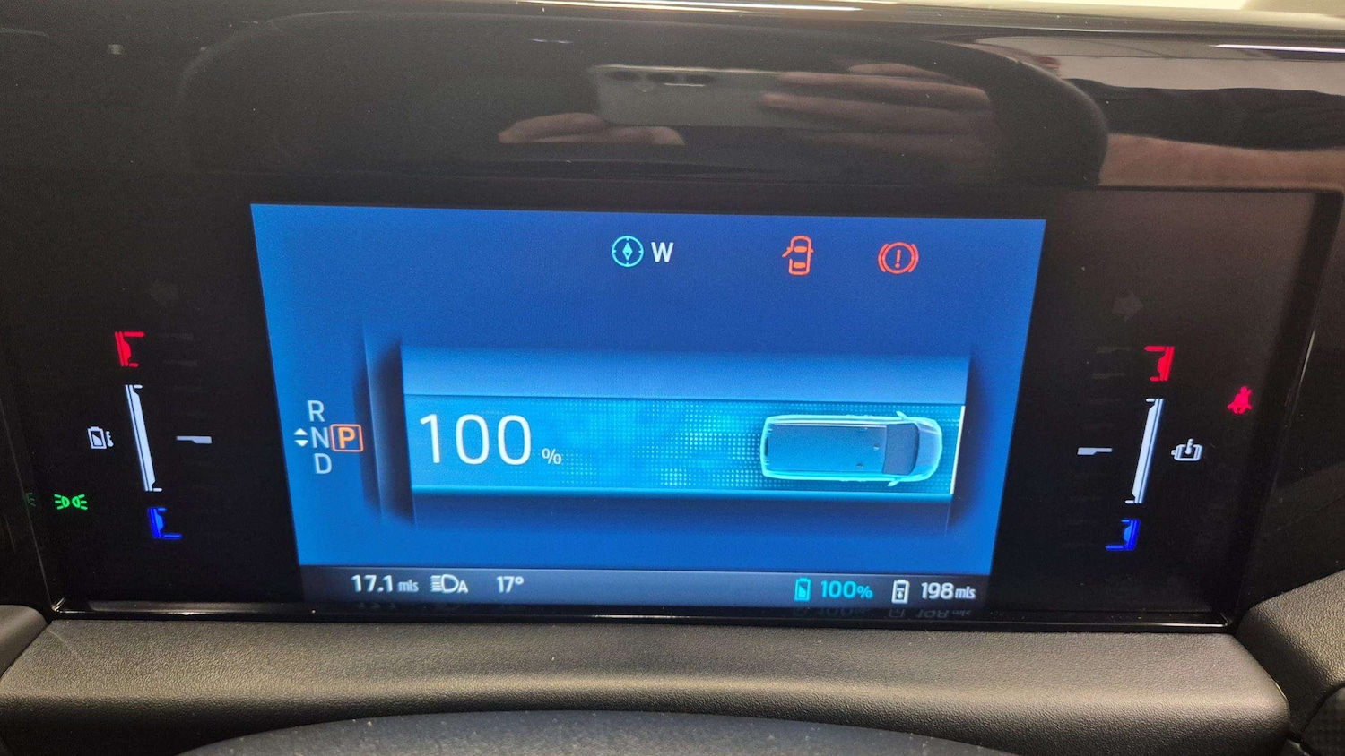 Used Ford E-Transit 2024 for sale - 76298519: Photo 21