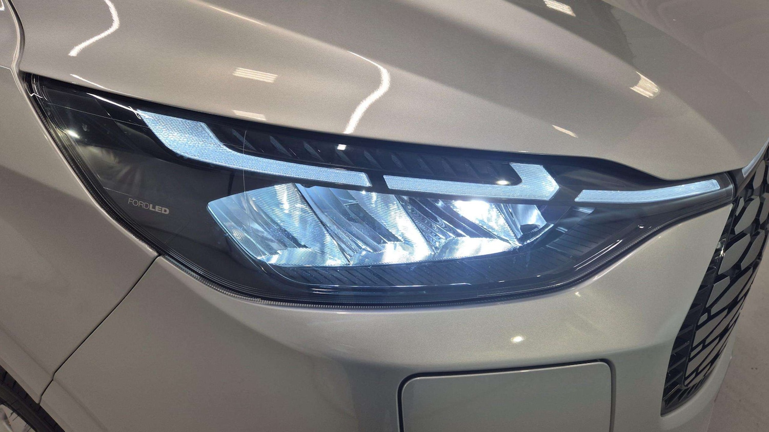 Used Ford E-Transit 2024 for sale - 76298519: Photo 33