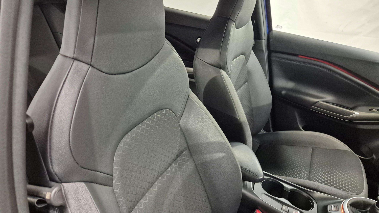 Used Nissan Juke 2024 for sale - 76339739: Photo 14