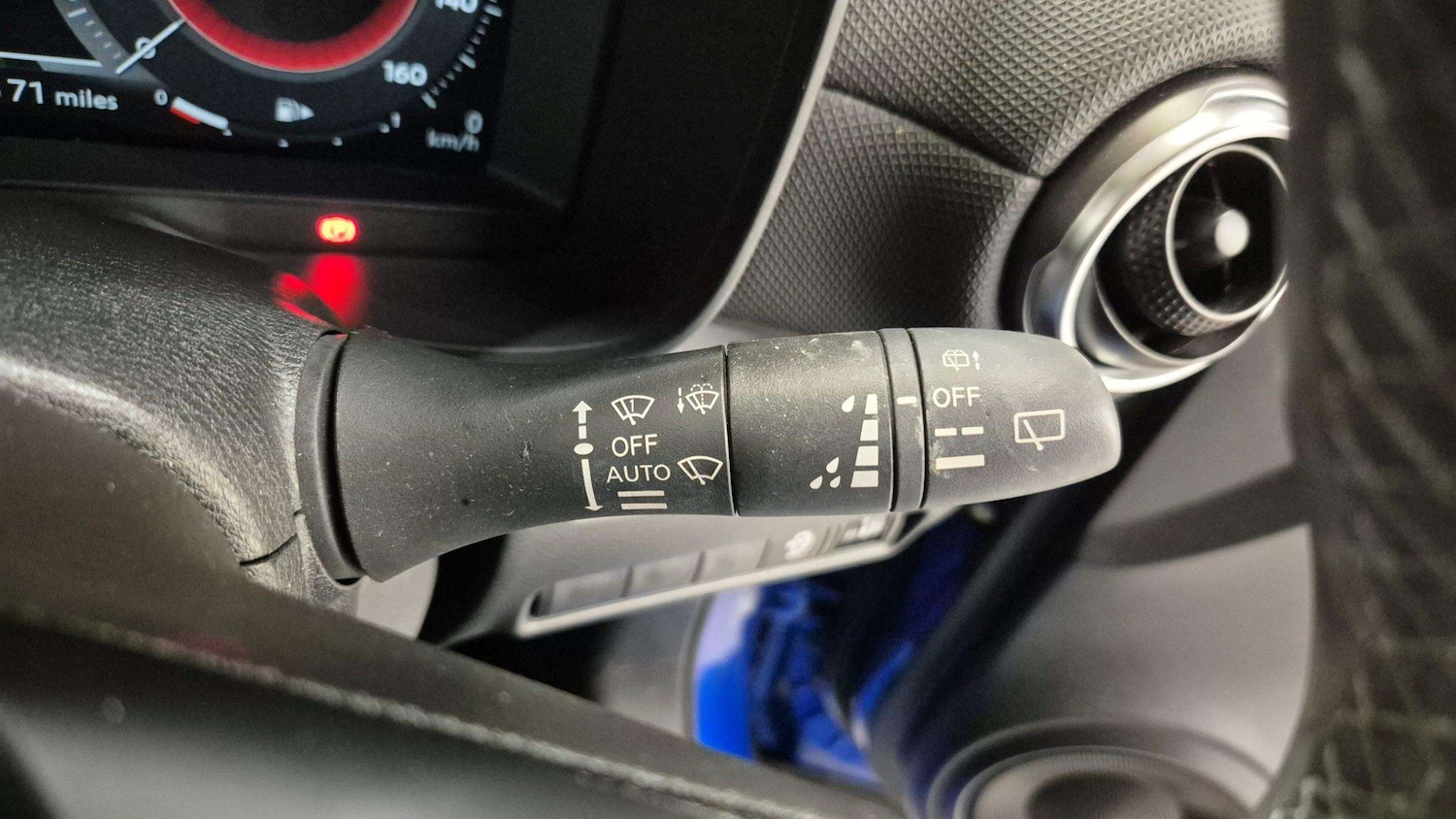 Used Nissan Juke 2024 for sale - 76339739: Photo 24