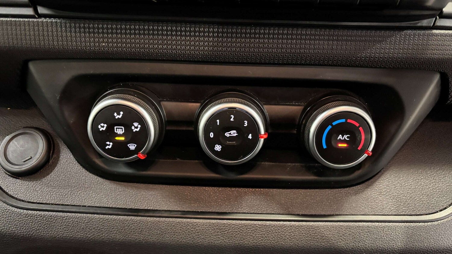 Used Renault Trafic 2022 for sale - 77294278: Photo 24