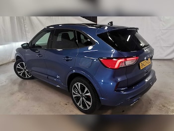 Used Ford Kuga 2023 for sale - 75317904: Photo