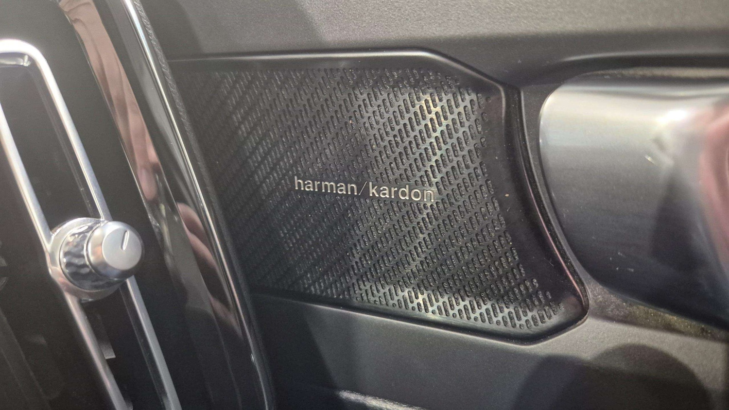 Used Volvo XC40 2021 for sale - 75917934: Photo 28