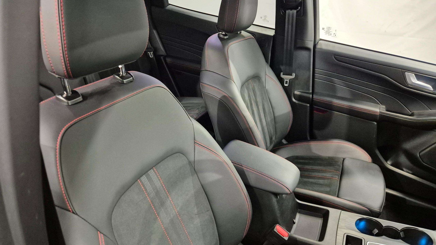 Used Ford Kuga 2024 for sale - 76230364: Photo 13