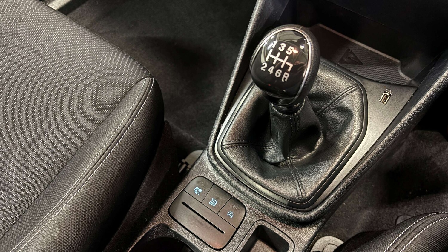 Used Ford Fiesta 2022 for sale - 77123547: Photo 27