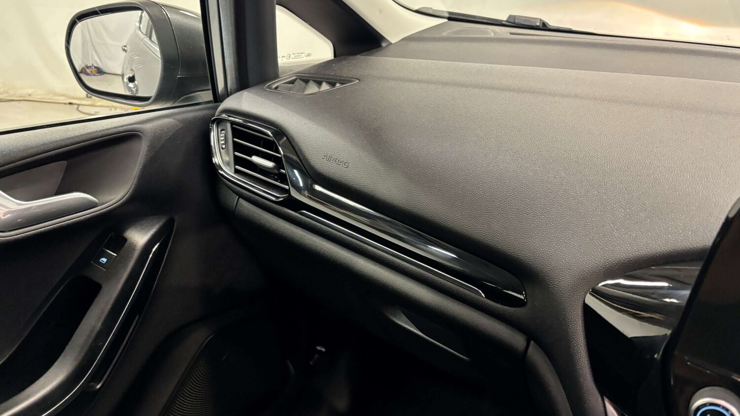 Used Ford Fiesta 2018 for sale - 77134911: Photo 31