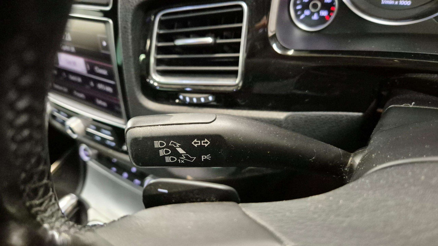 Used Volkswagen Touareg 2017 for sale - 76141764: Photo 26