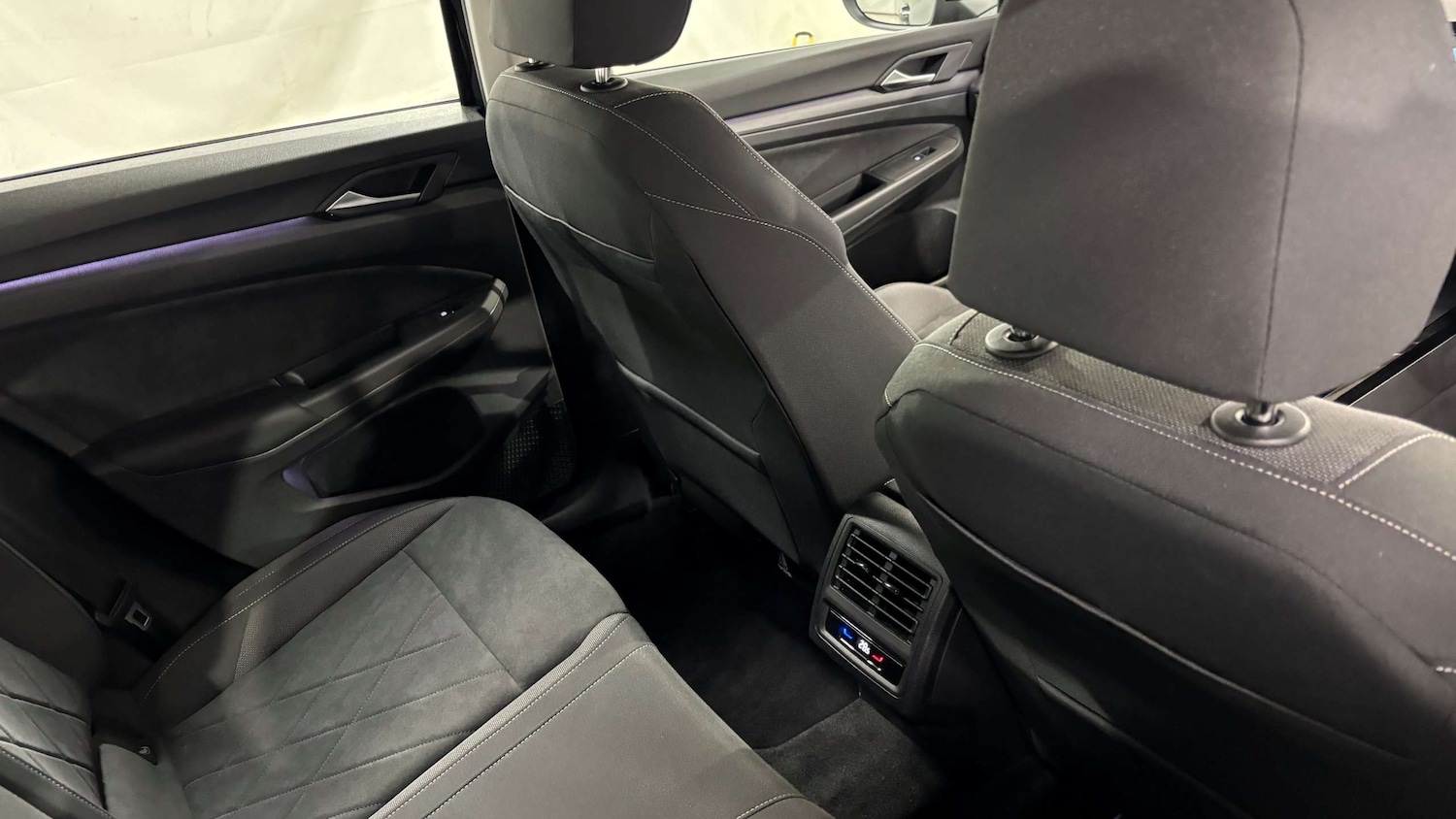 Used Volkswagen Golf 2023 for sale - 76889770: Photo 16