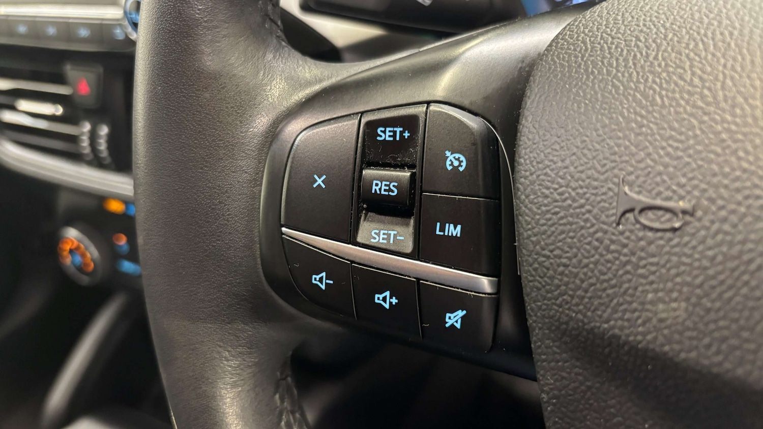 Used Ford Kuga 2020 for sale - 76460581: Photo 23