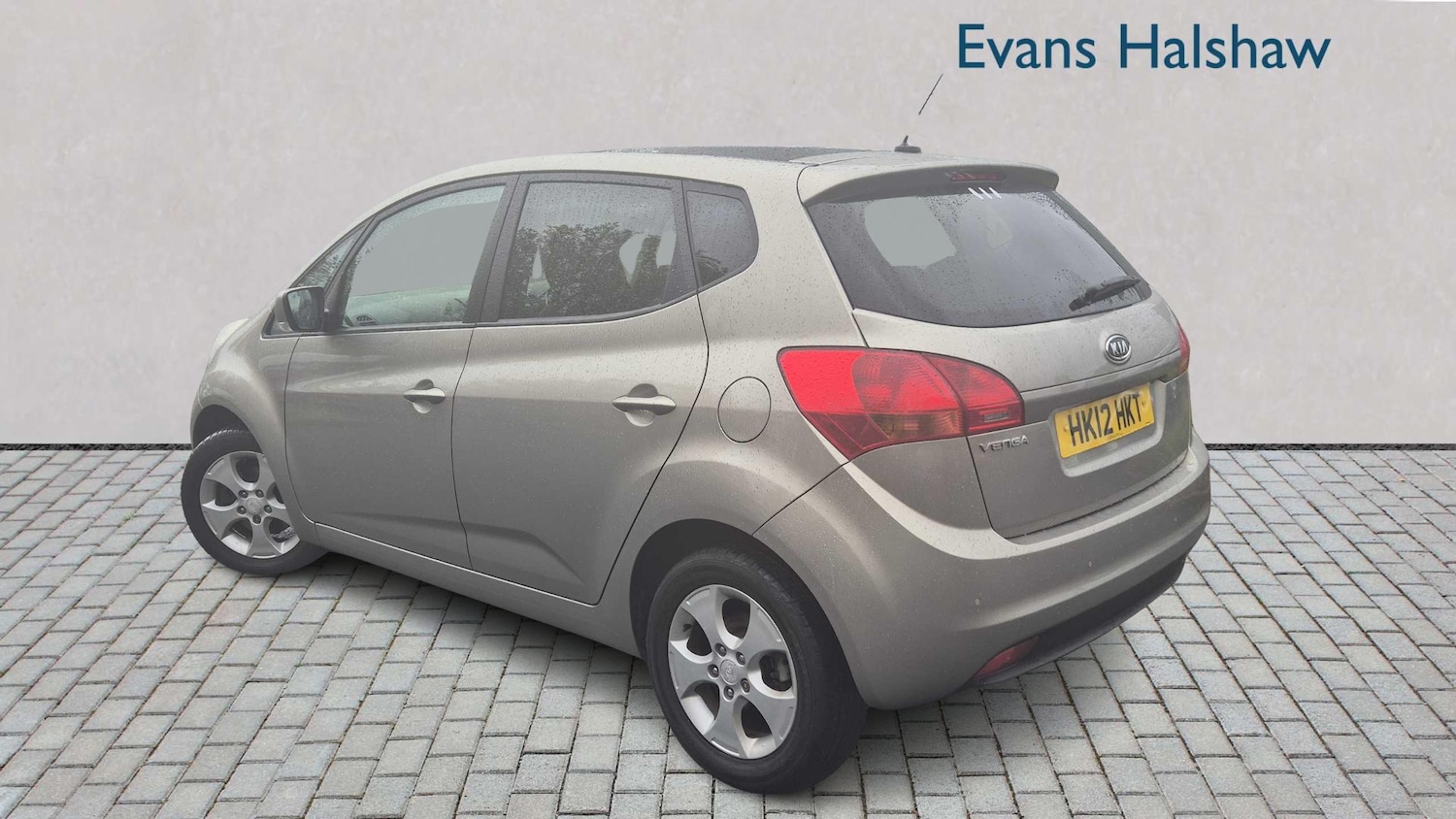 Used Kia Venga 2012 for sale - 76339596: Photo 3