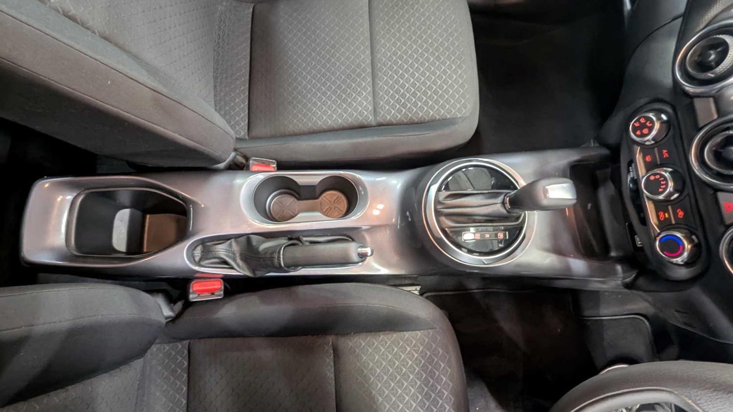 Used Nissan Juke 2020 for sale - 76034612: Photo 19