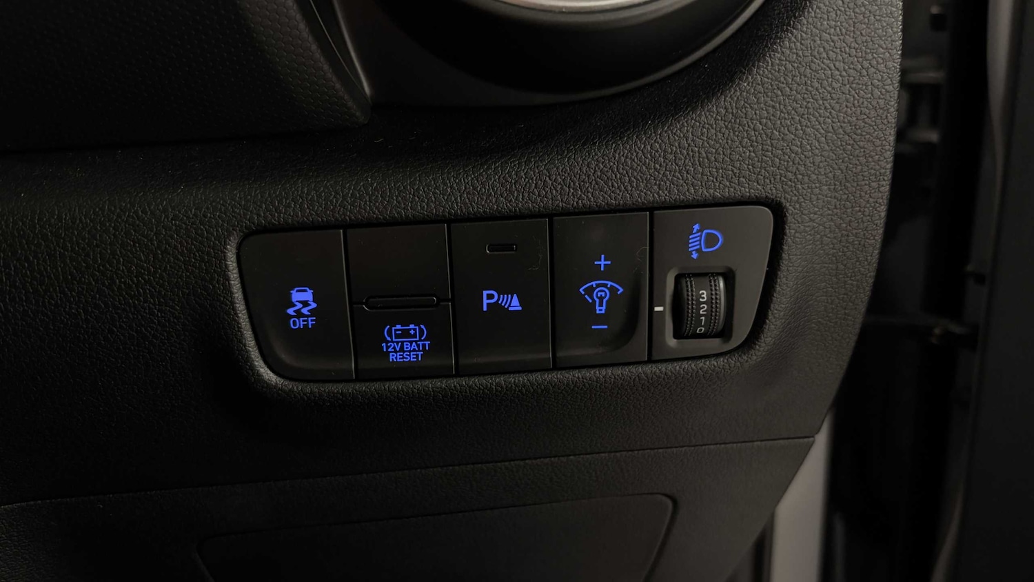 Used Hyundai KONA 2022 for sale - 77058265: Photo 31