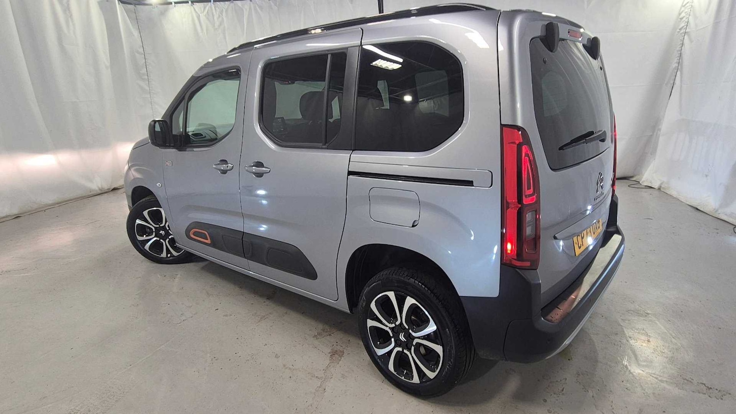 Vehicle 3