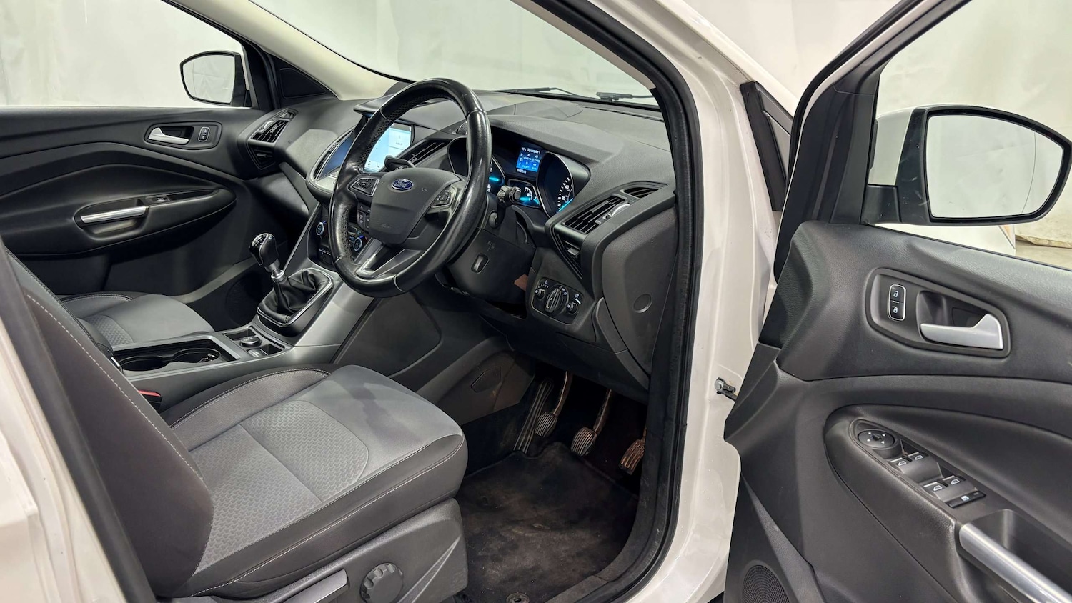 Used Ford Kuga 2016 for sale - 76967801: Photo 12