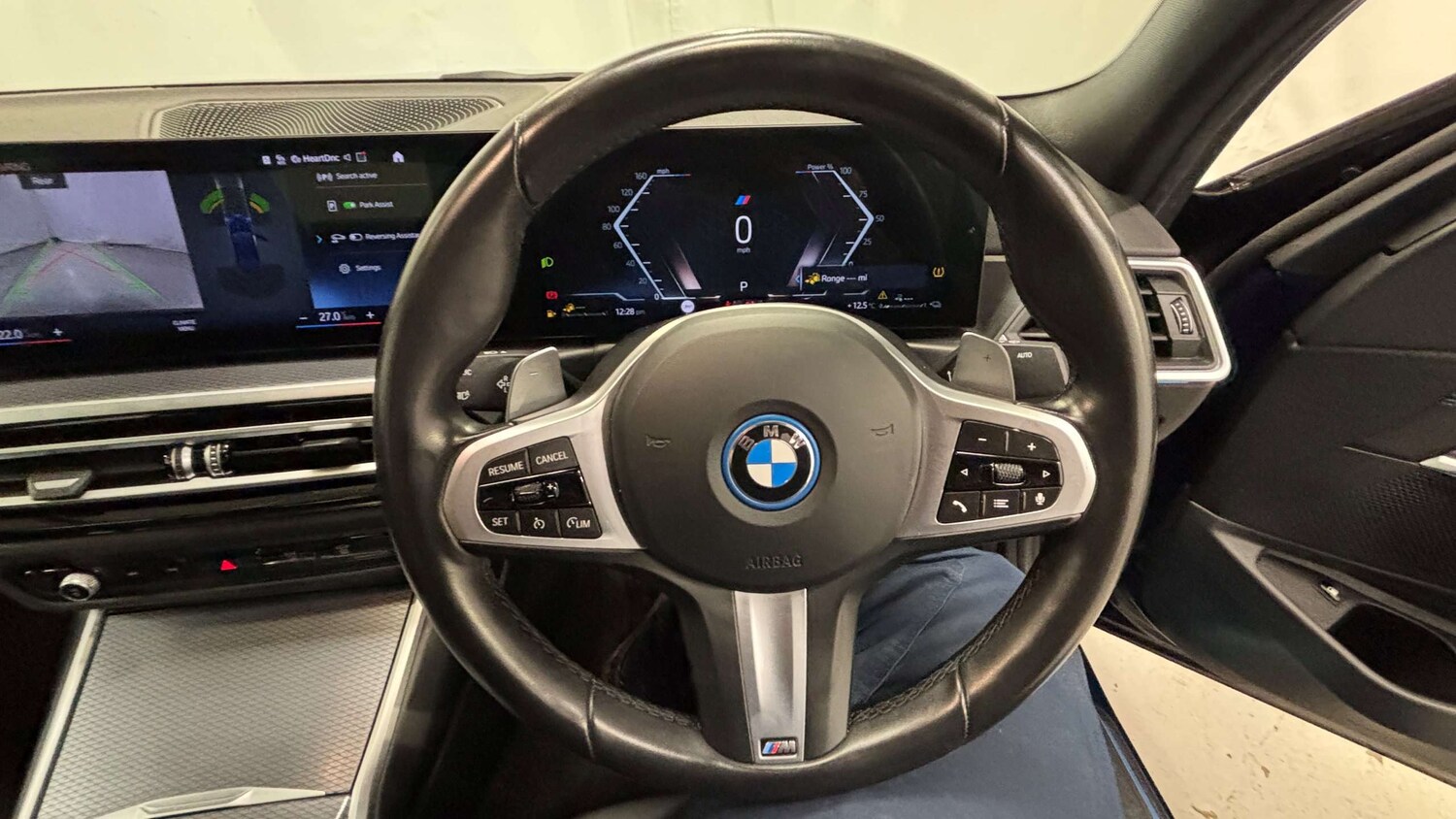 Used BMW 3 Series 2024 for sale - 77589108: Photo 21