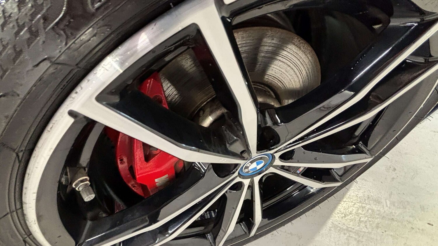 Used BMW 3 Series 2024 for sale - 77589108: Photo 33