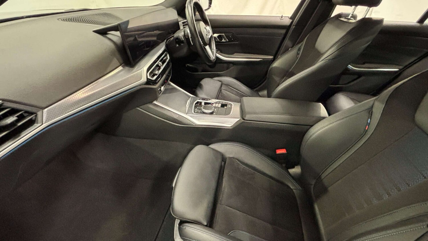 Used BMW 3 Series 2024 for sale - 77589108: Photo 34