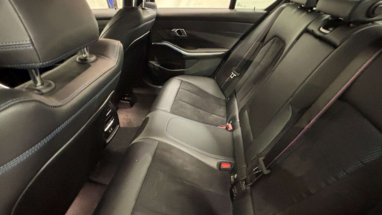 Used BMW 3 Series 2024 for sale - 77589108: Photo 35