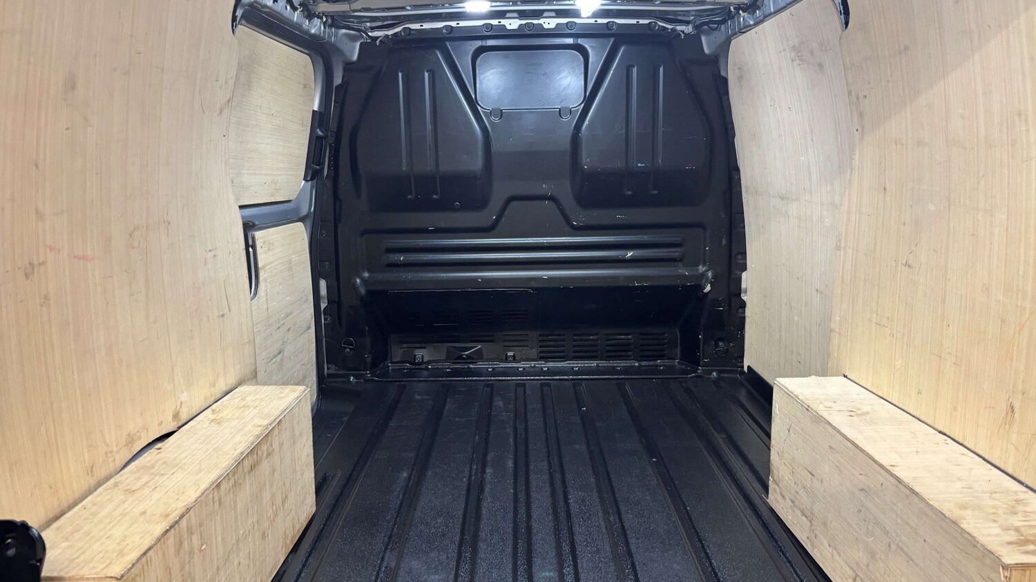 Used Ford Transit Custom 2024 for sale - 77443317: Photo 13