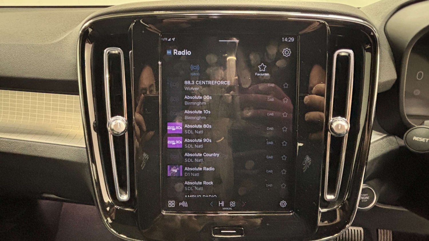 Used Volvo XC40 2022 for sale - 76804998: Photo 29