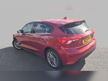 Used Ford Focus 2021 for sale - 75917814: Photo