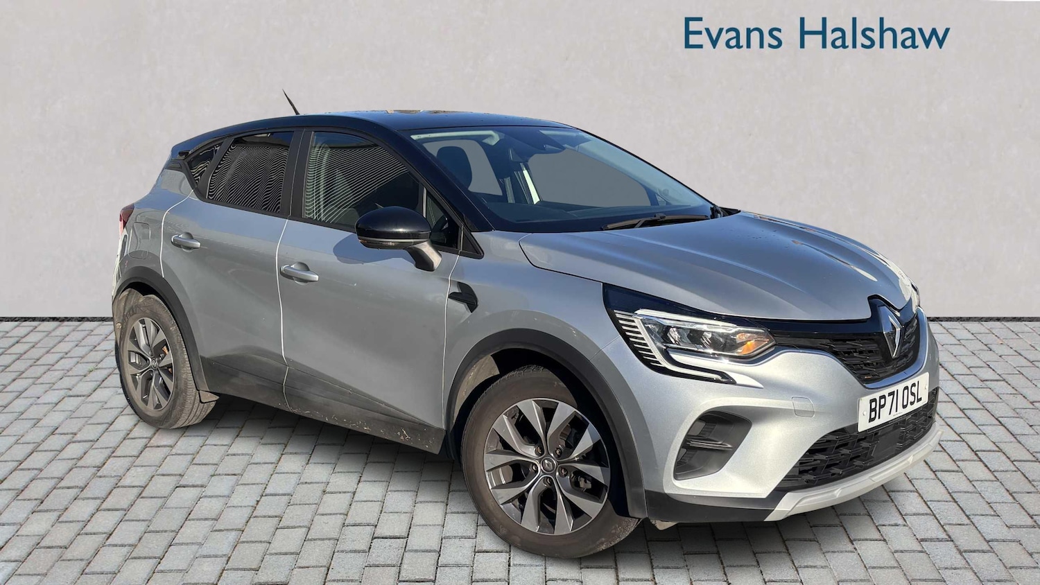 Used Renault Captur 2022 for sale - 76691981: Photo 1