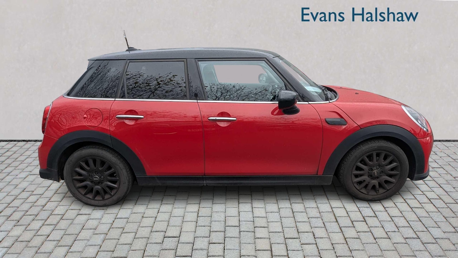 Used MINI Hatch 2022 for sale - 76488121: Photo 5