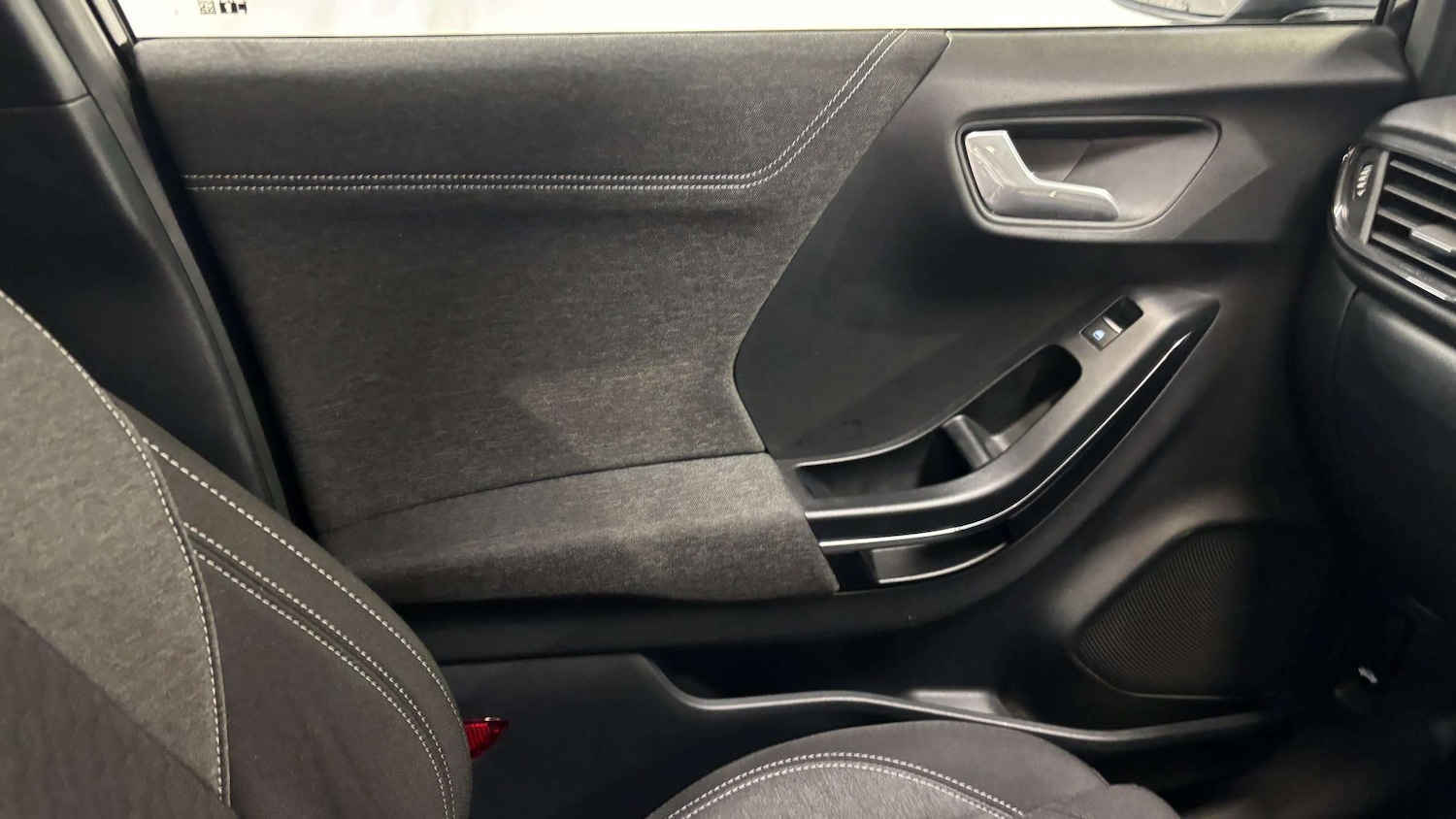 Used Ford Puma 2023 for sale - 77348093: Photo 33