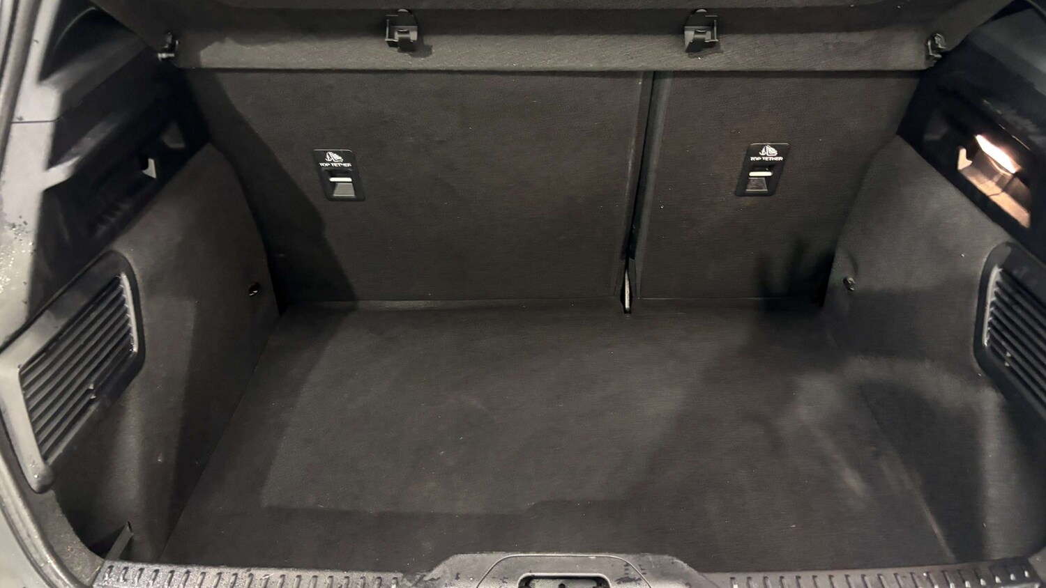 Used Ford Focus 2020 for sale - 77076615: Photo 13