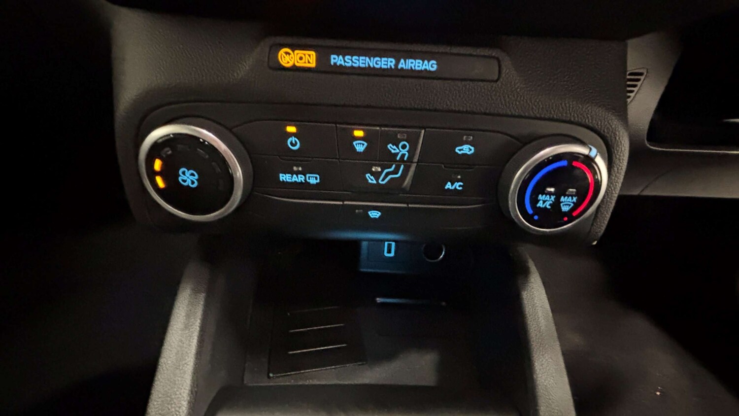 Used Ford Focus 2020 for sale - 77076615: Photo 32