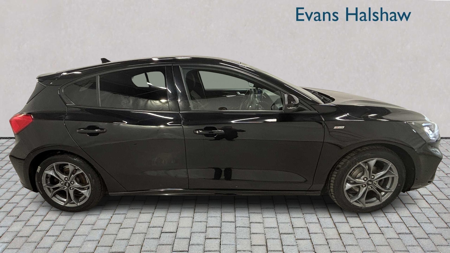 Used Ford Focus 2020 for sale - 77076615: Photo 4