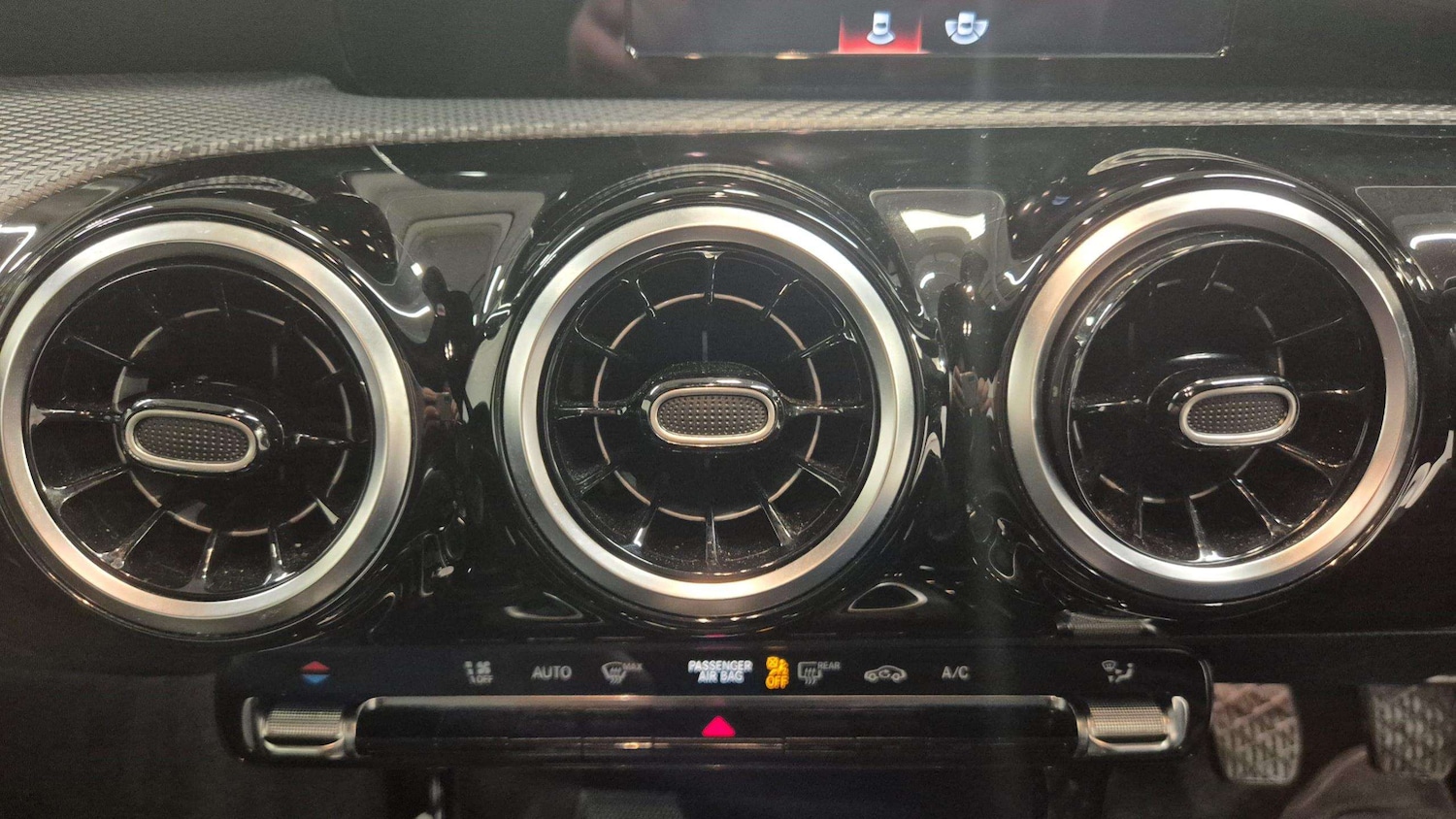 Used Mercedes-Benz A-Class 2019 for sale - 77058317: Photo 28