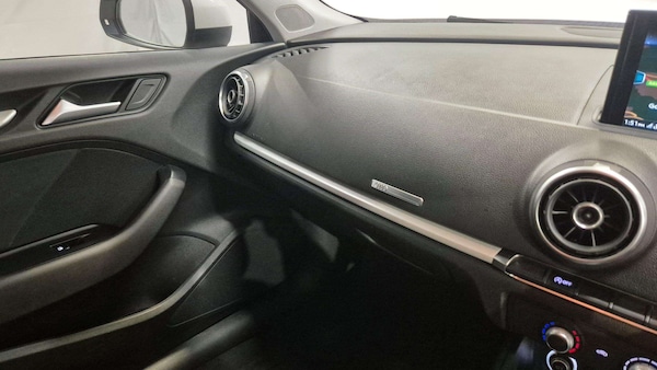 Used Audi A3 2016 for sale - 76242623: Photo 32