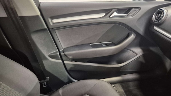 Used Audi A3 2016 for sale - 76242623: Photo 33