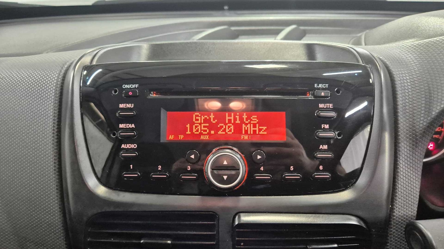 Vehicle 28