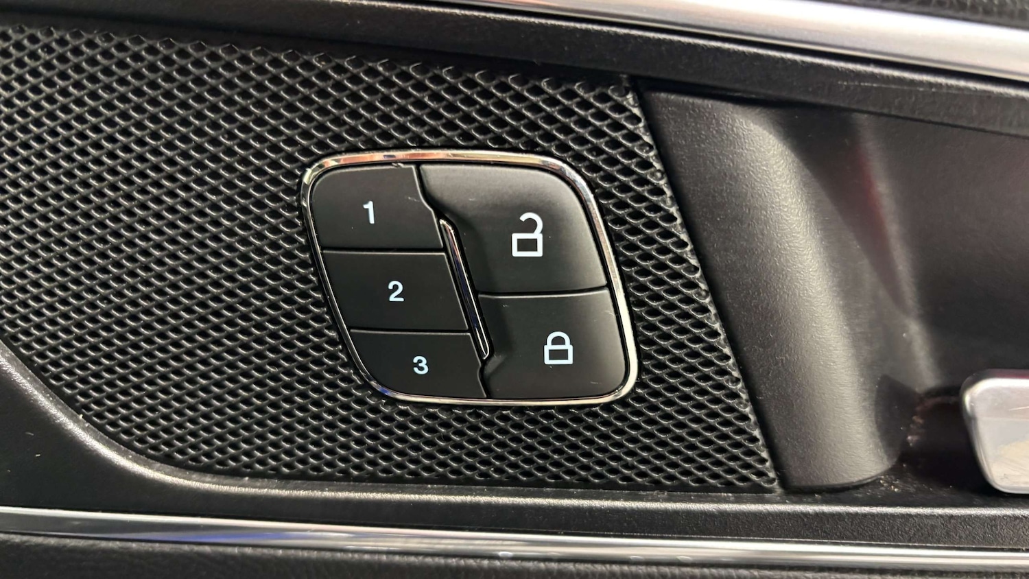 Used Ford Galaxy 2016 for sale - 77233054: Photo 12