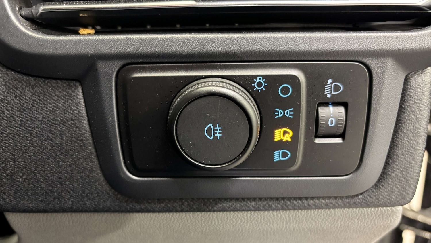 Used Ford Tourneo Custom 2025 for sale - 76610495: Photo 21