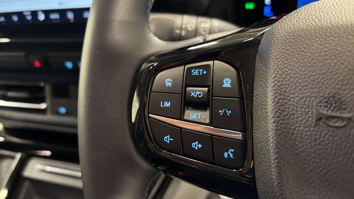 Used Ford Tourneo Custom 2025 for sale - 76610495: Photo 25