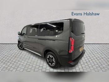 Used Ford Tourneo Custom 2025 for sale - 76610495: Photo
