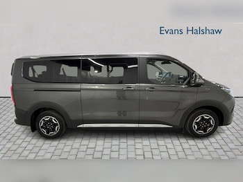 Used Ford Tourneo Custom 2025 for sale - 76610495: Photo