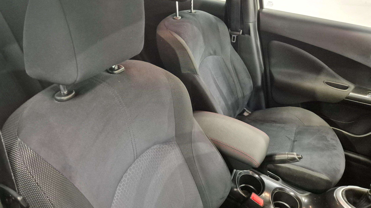 Used Nissan Juke 2015 for sale - 76705183: Photo 14