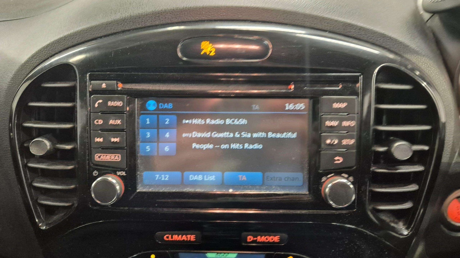 Used Nissan Juke 2015 for sale - 76705183: Photo 29