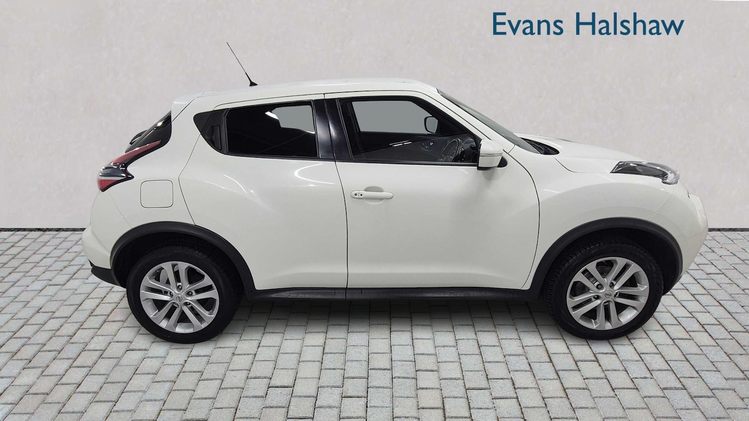 Used Nissan Juke 2015 for sale - 76705183: Photo 5