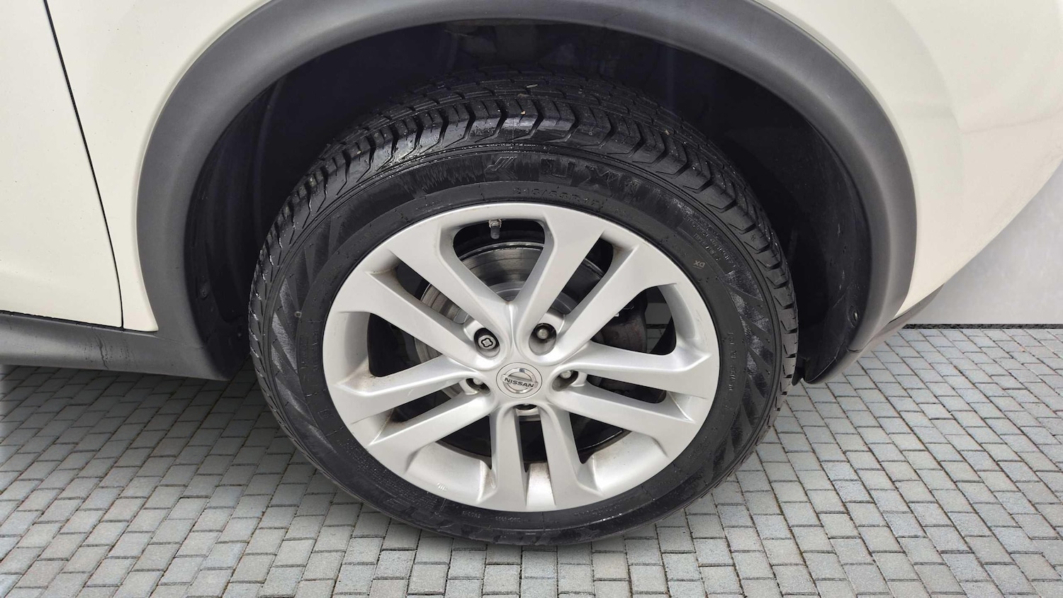 Used Nissan Juke 2015 for sale - 76705183: Photo 9