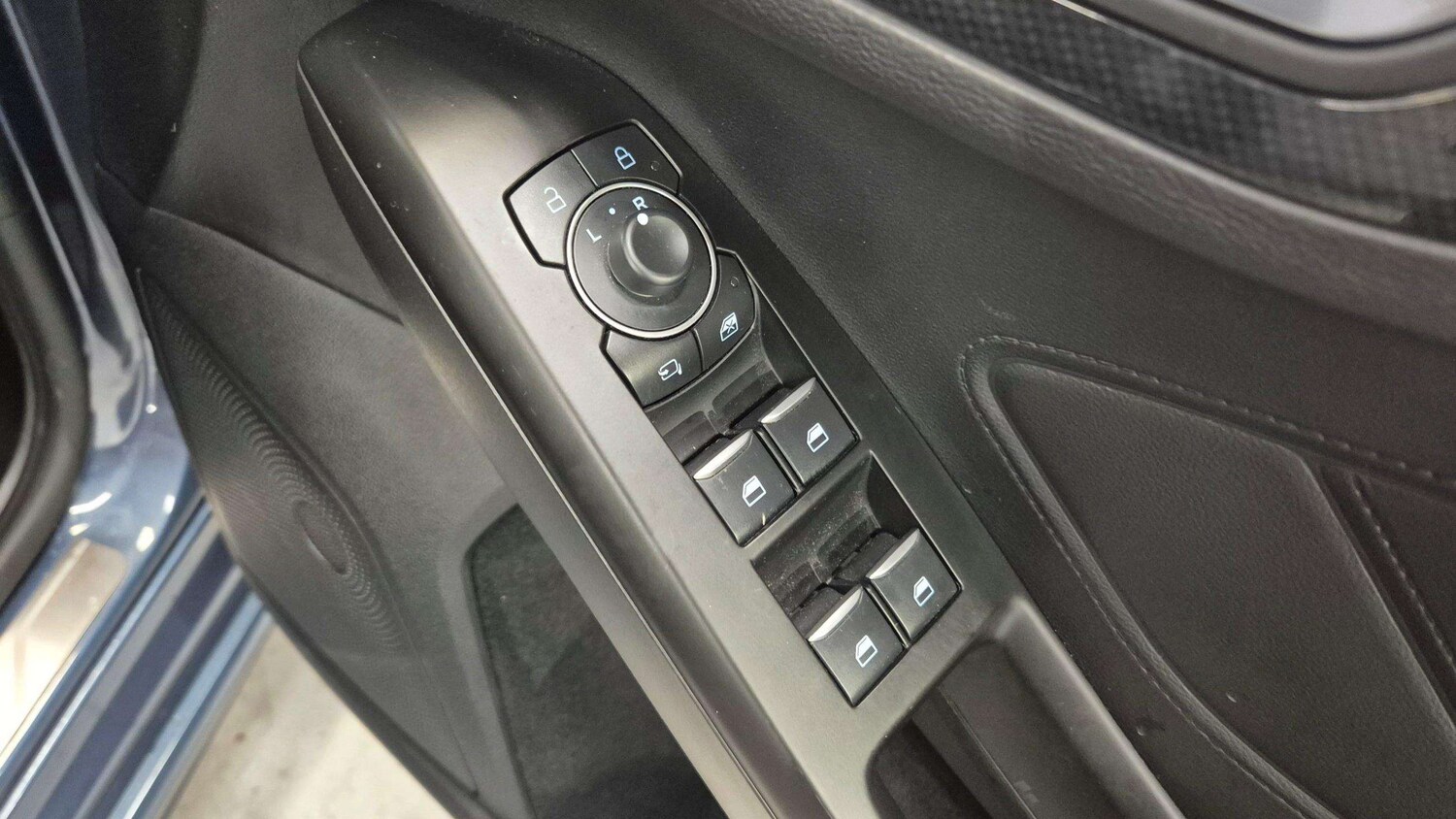 Used Ford Focus 2023 for sale - 76351639: Photo 19