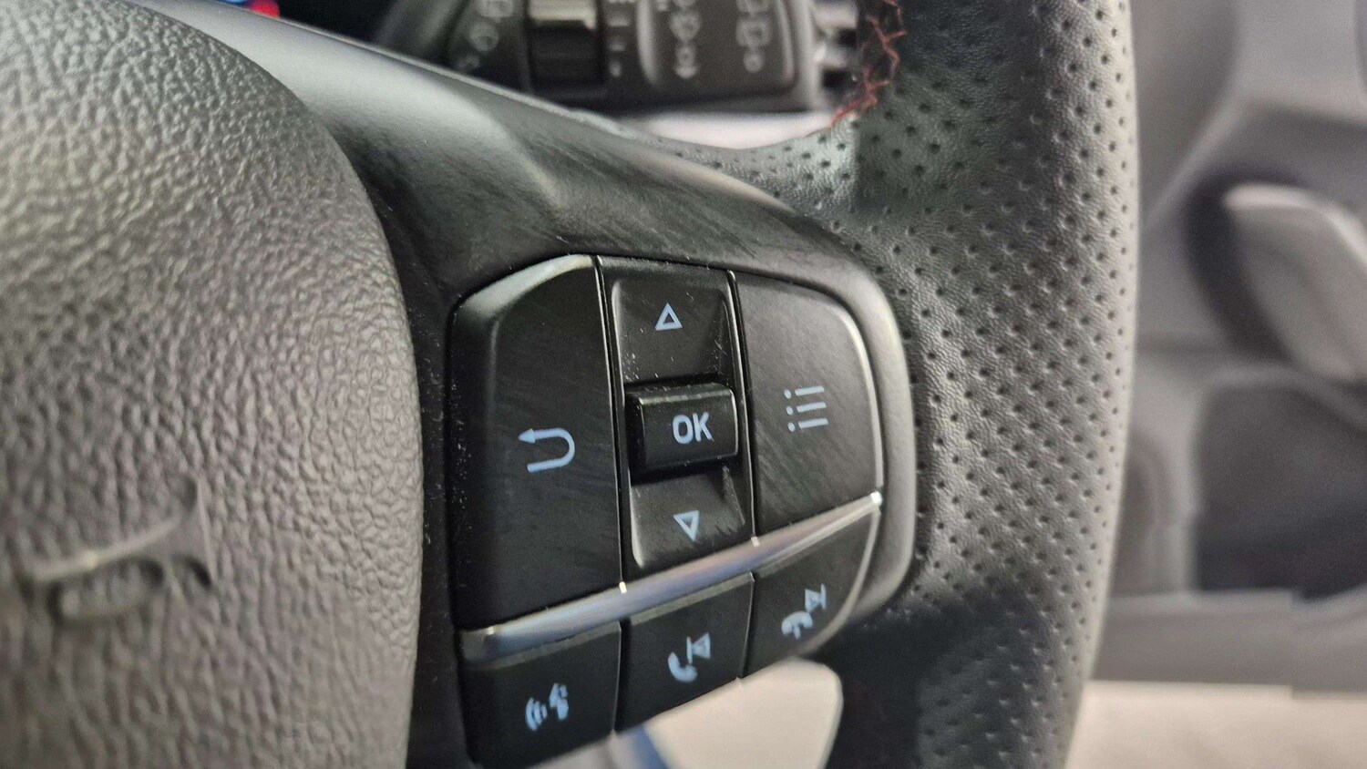 Used Ford Focus 2023 for sale - 76351639: Photo 24