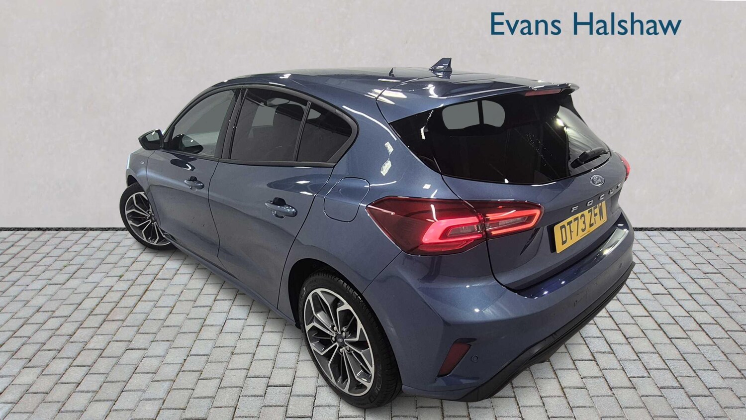 Used Ford Focus 2023 for sale - 76351639: Photo 3