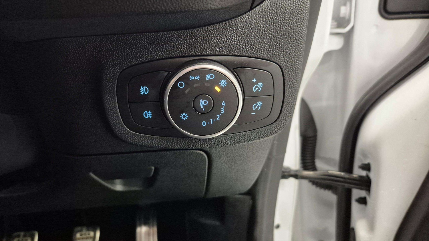 Used Ford Fiesta 2020 for sale - 76967777: Photo 21