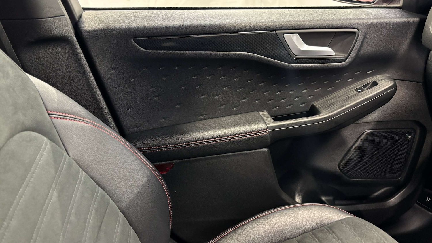 Used Ford Kuga 2020 for sale - 76587682: Photo 34